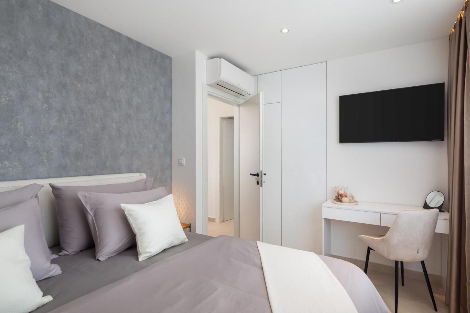 Luxury Apartment Silvery In Split Center With Jacuzzi, Sauna And Parking Dış mekan fotoğraf
