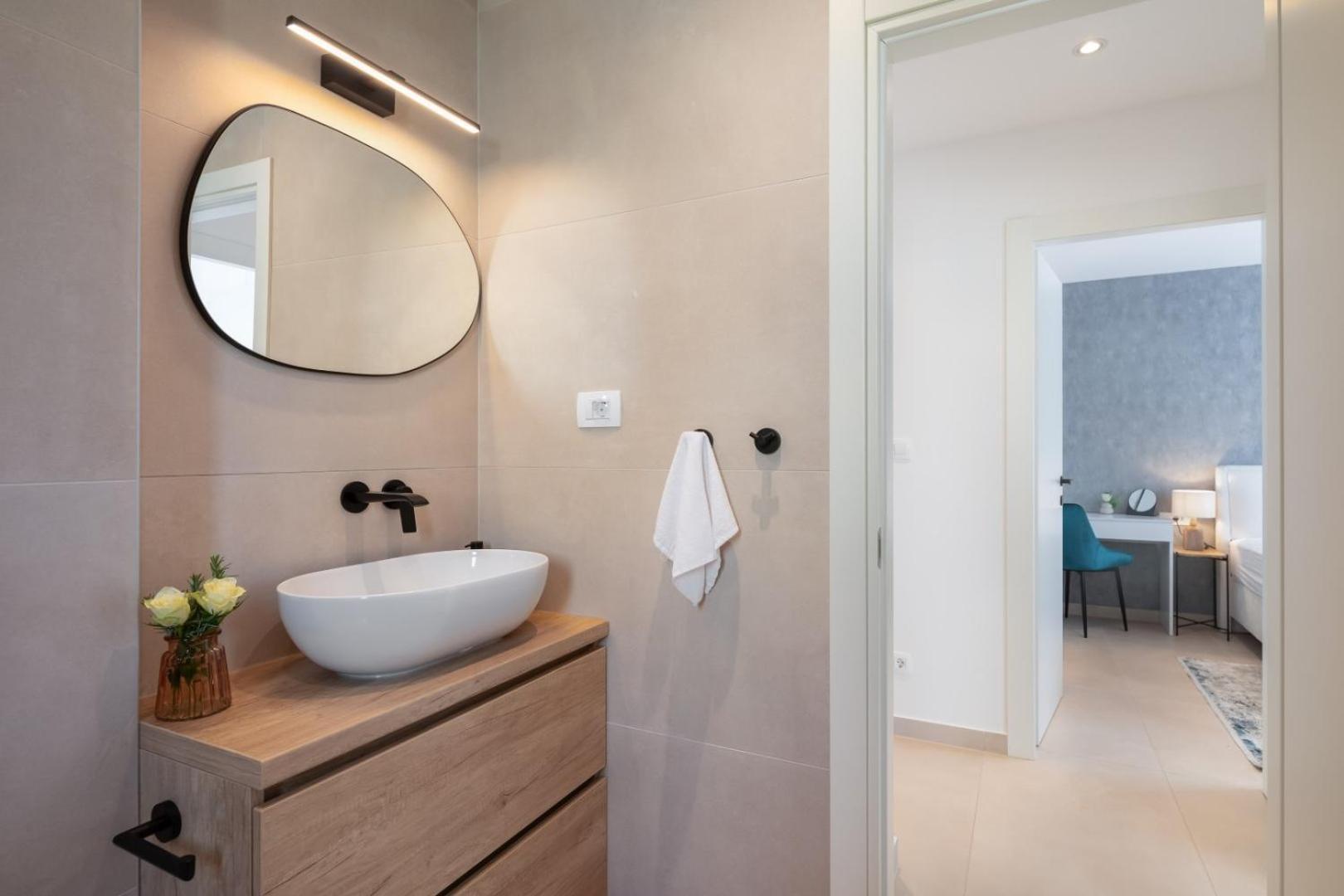 Luxury Apartment Silvery In Split Center With Jacuzzi, Sauna And Parking Dış mekan fotoğraf