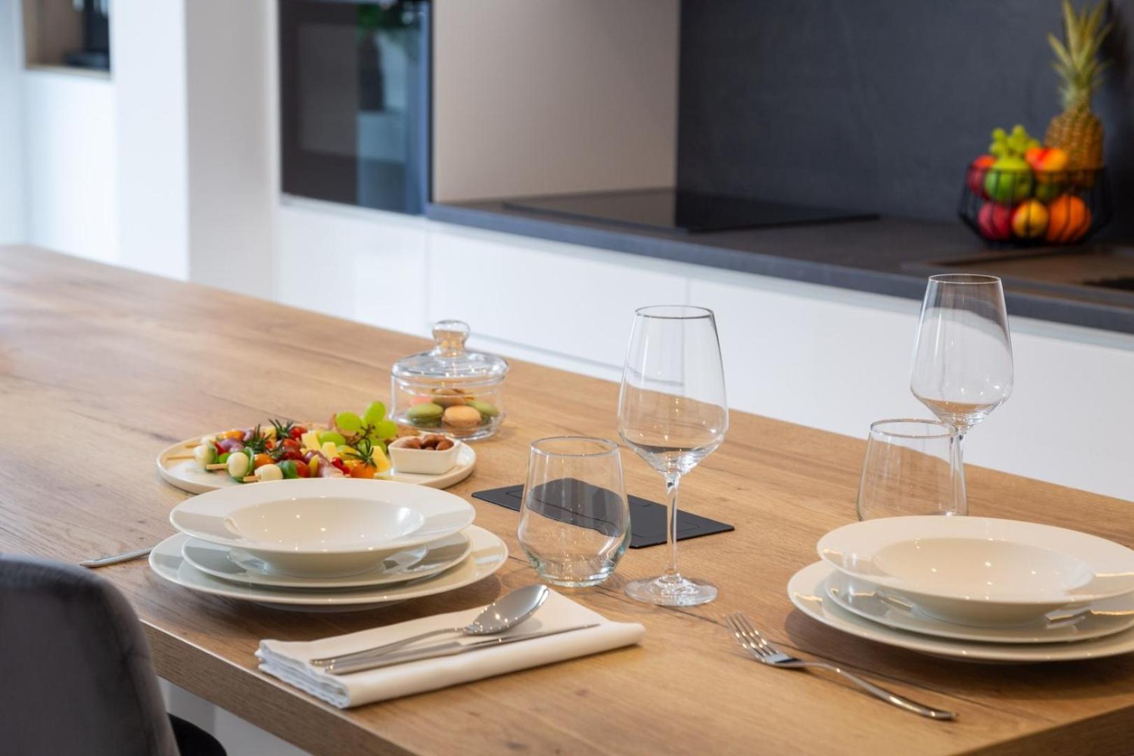 Luxury Apartment Silvery In Split Center With Jacuzzi, Sauna And Parking Dış mekan fotoğraf